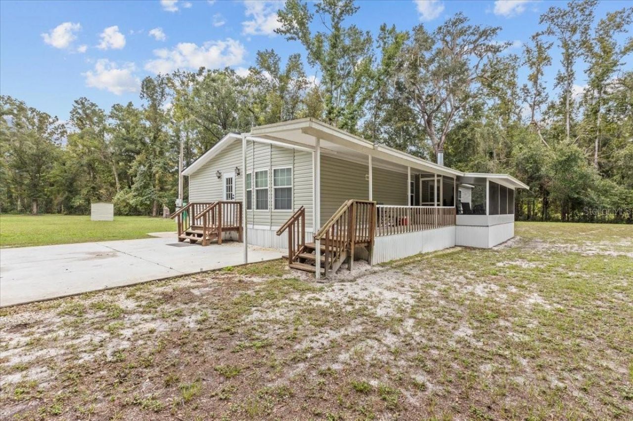 1549 NE 642nd Street, Old Town, FL 32680 Photo