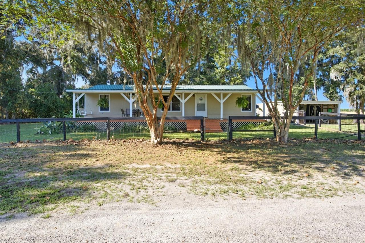 2551 NE 107th Place, Chiefland, FL 32626 Photo