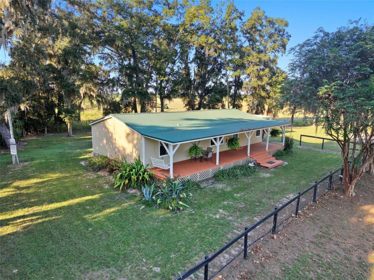 2551 NE 107th Place, Chiefland, FL 32626 Photo