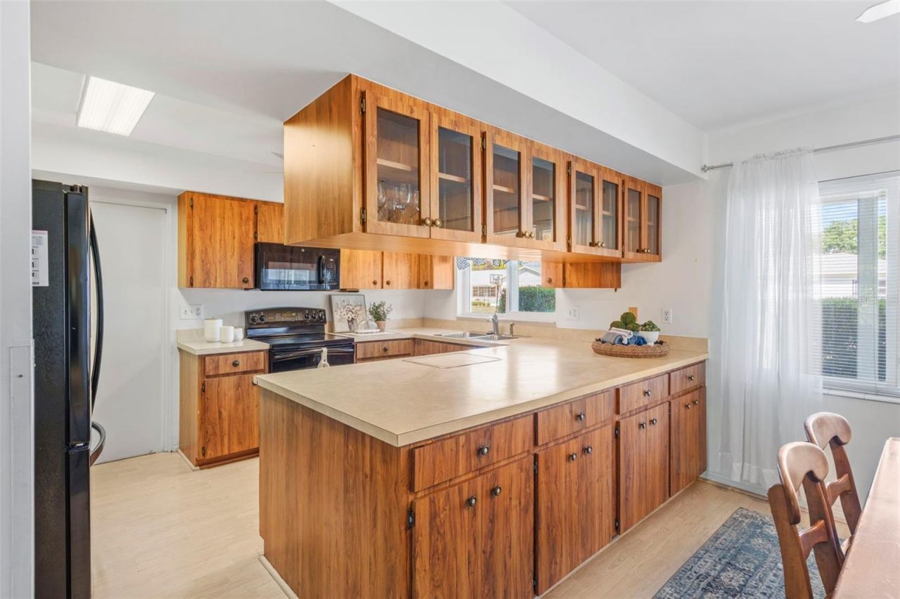 6286 23rd Terrace N, Saint Petersburg, FL 33710 Photo