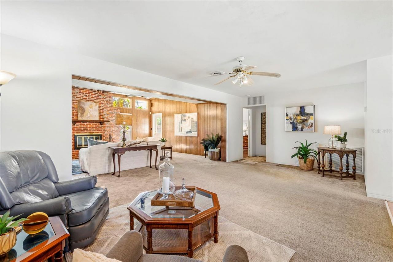 6286 23rd Terrace N, Saint Petersburg, FL 33710 Photo