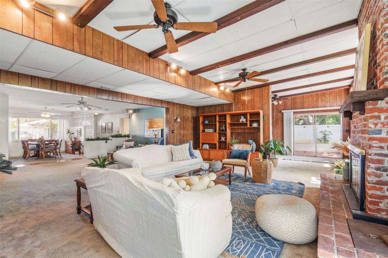 6286 23rd Terrace N, Saint Petersburg, FL 33710 Photo