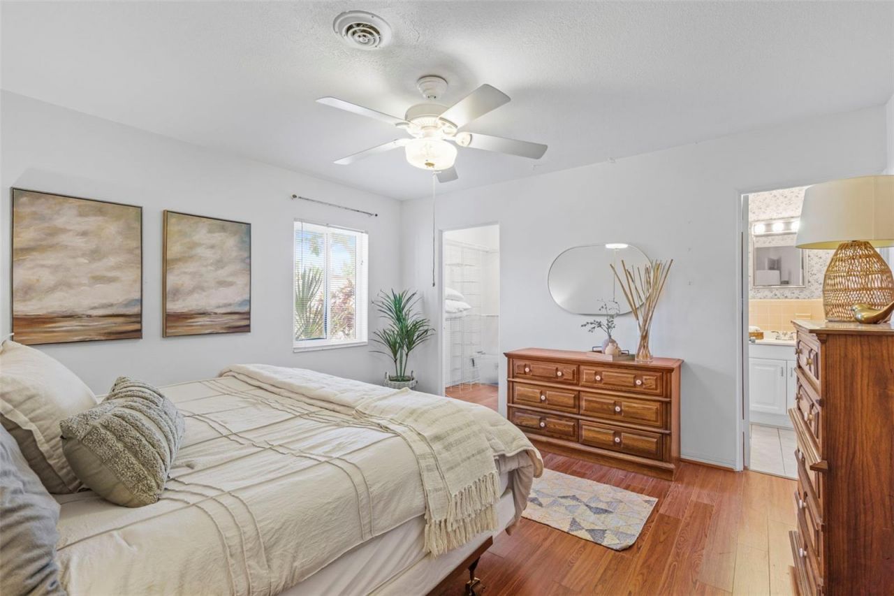 6286 23rd Terrace N, Saint Petersburg, FL 33710 Photo