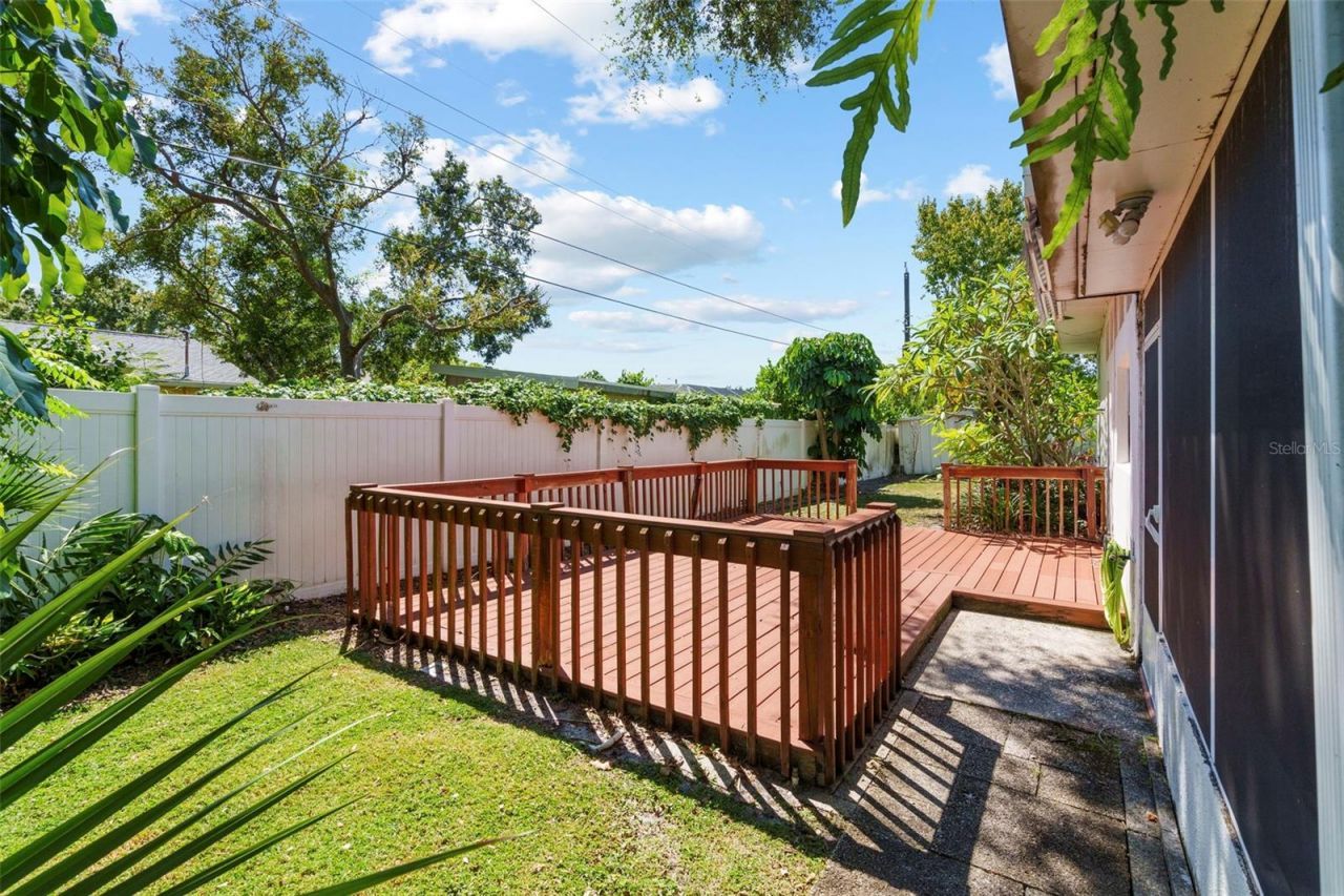 6286 23rd Terrace N, Saint Petersburg, FL 33710 Photo