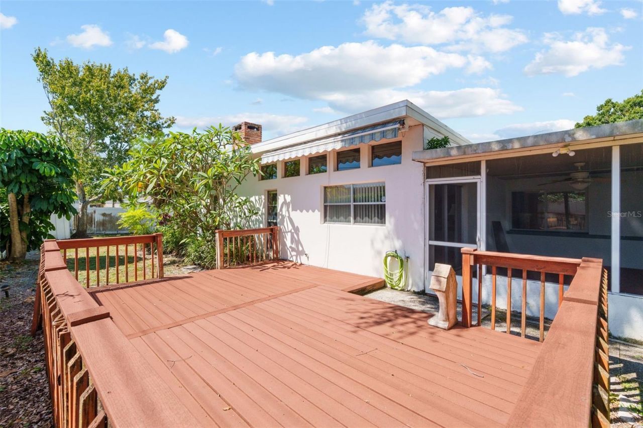 6286 23rd Terrace N, Saint Petersburg, FL 33710 Photo