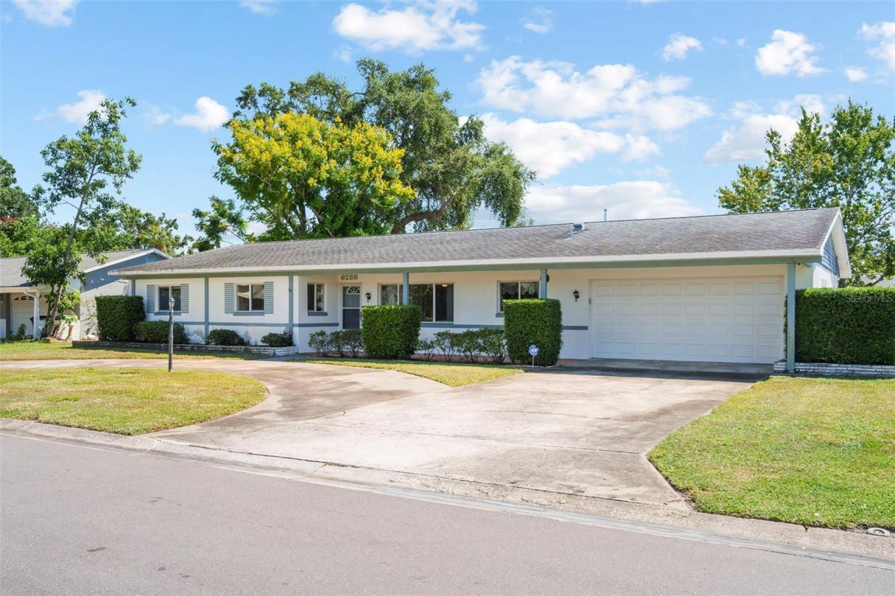 6286 23rd Terrace N, Saint Petersburg, FL 33710 Photo
