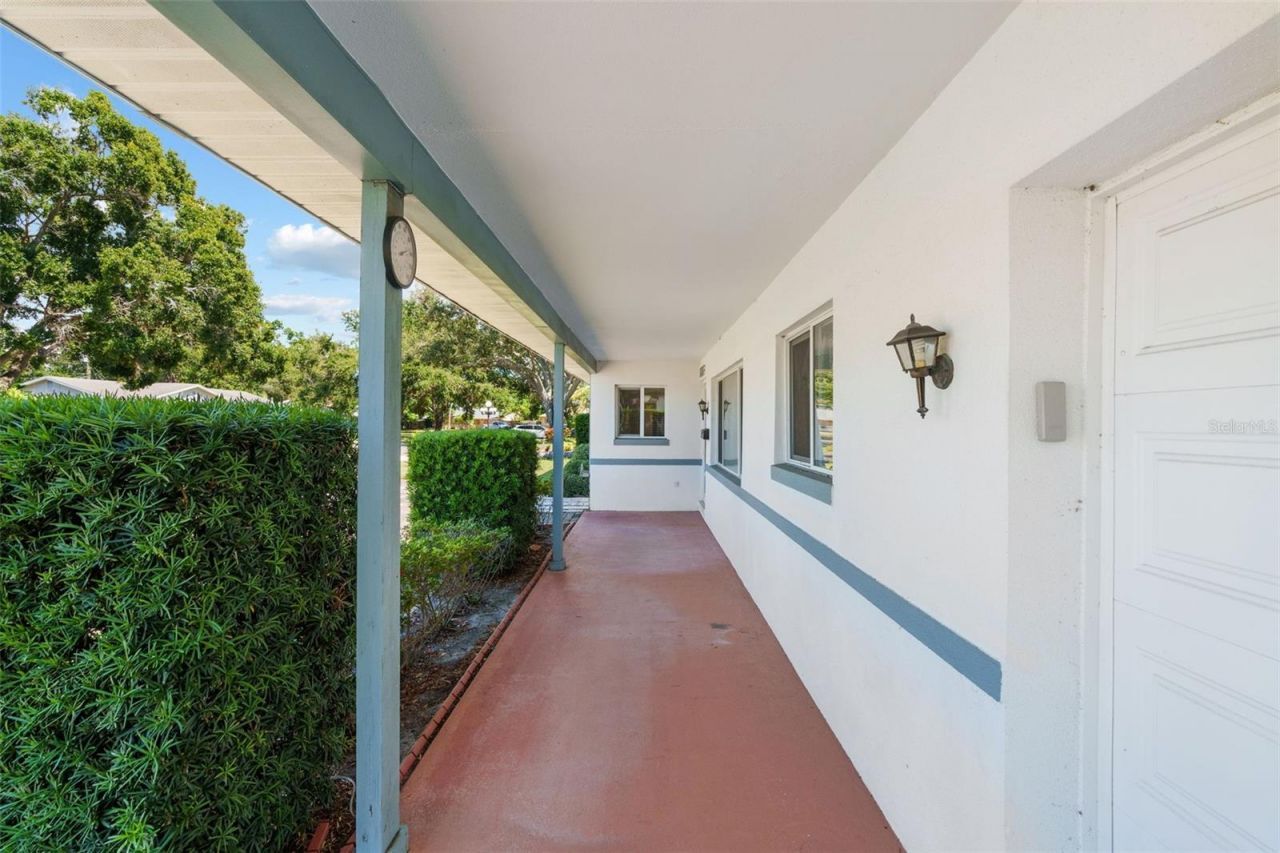 6286 23rd Terrace N, Saint Petersburg, FL 33710 Photo