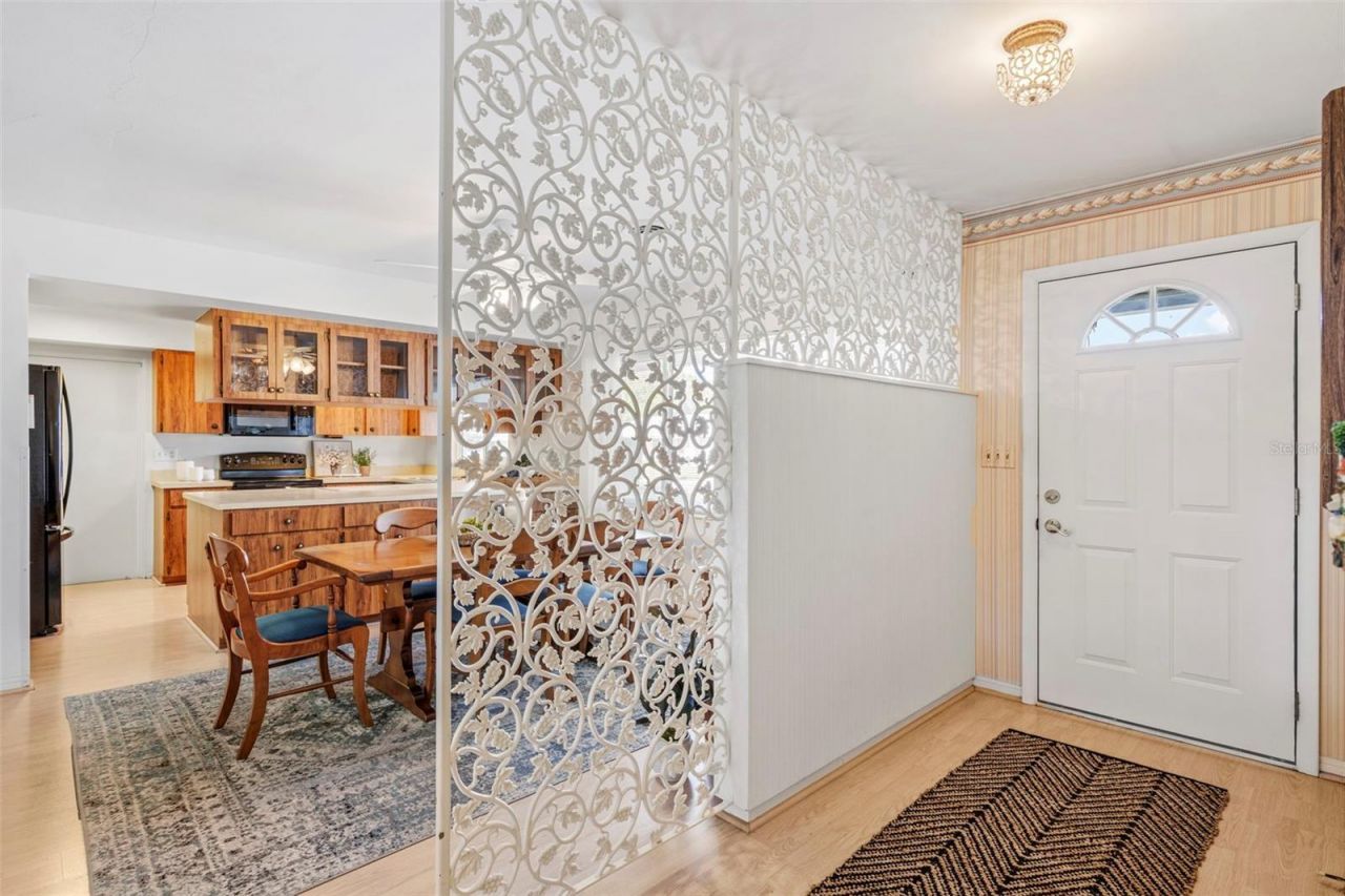 6286 23rd Terrace N, Saint Petersburg, FL 33710 Photo