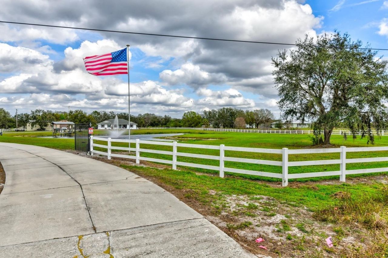 15890 County Road 675, Parrish, FL 34219 Photo