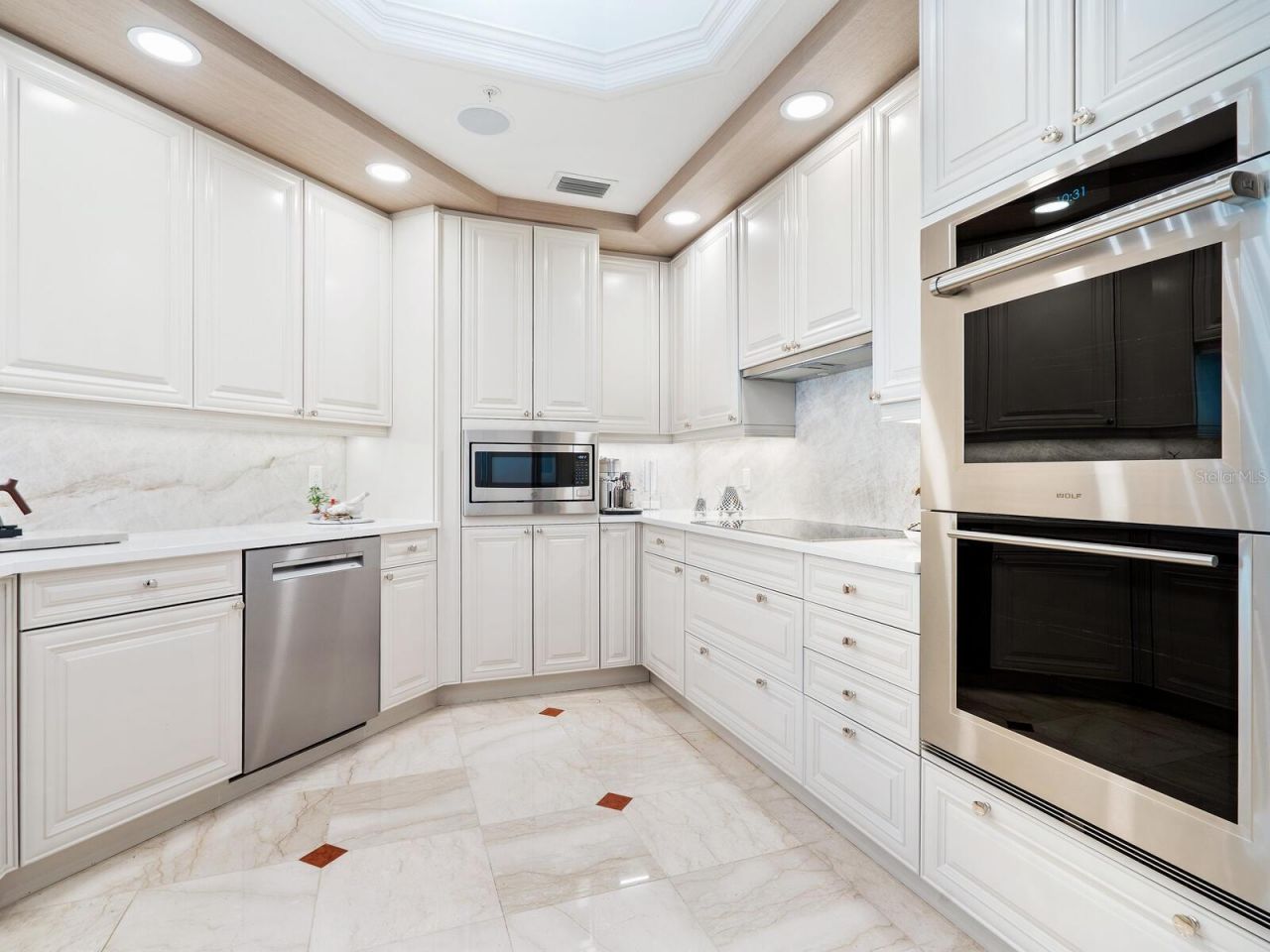 35 Watergate Drive, Unit 906, Sarasota, FL 34236 Photo