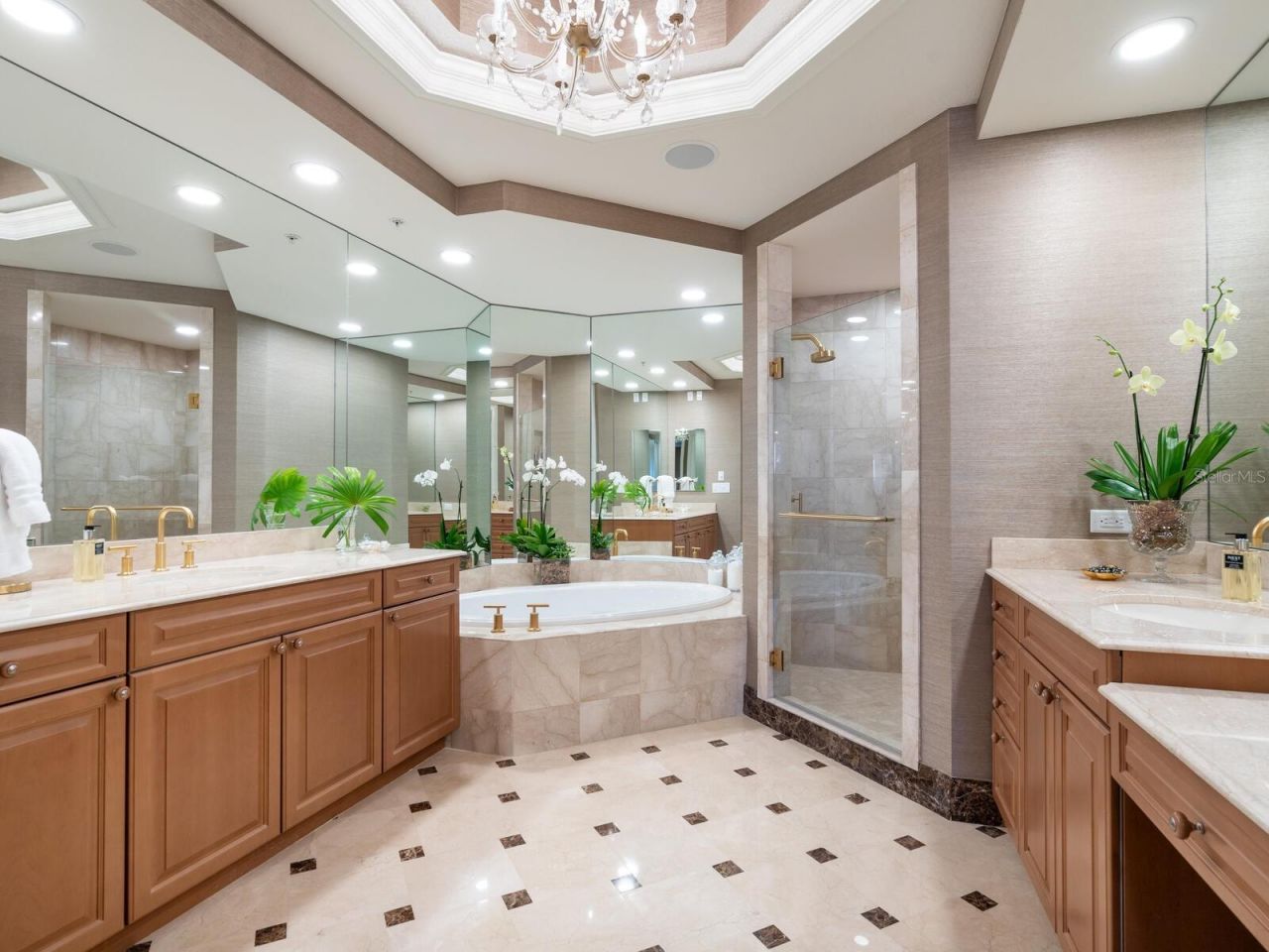 35 Watergate Drive, Unit 906, Sarasota, FL 34236 Photo