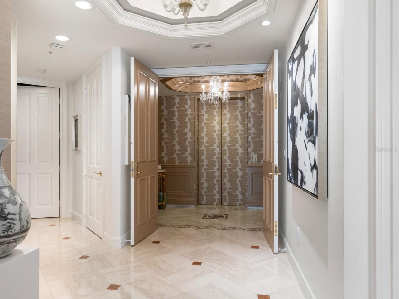 35 Watergate Drive, Unit 906, Sarasota, FL 34236 Photo