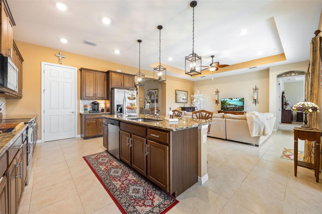 3286 Baravaldo Circle, Cape Coral, FL 33909 Photo