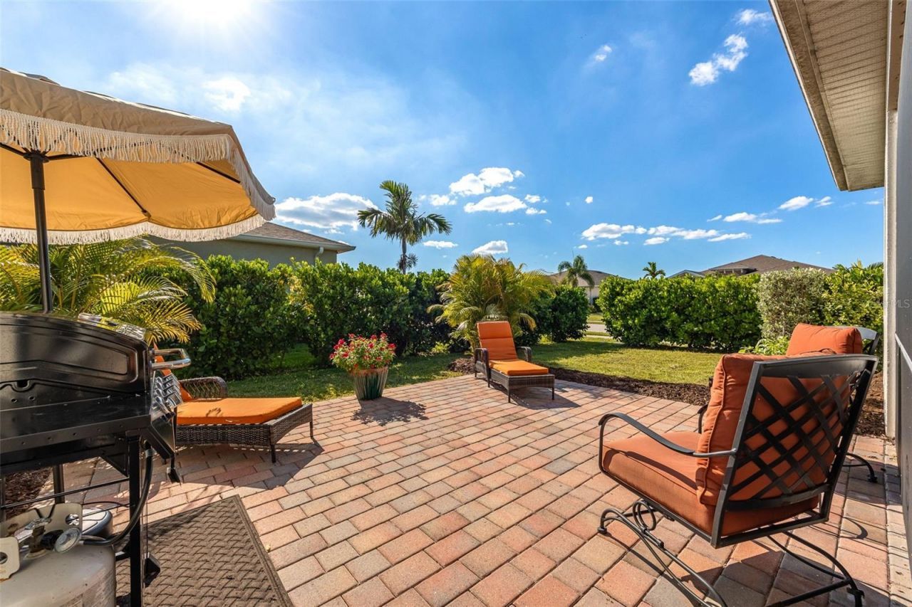 3286 Baravaldo Circle, Cape Coral, FL 33909 Photo