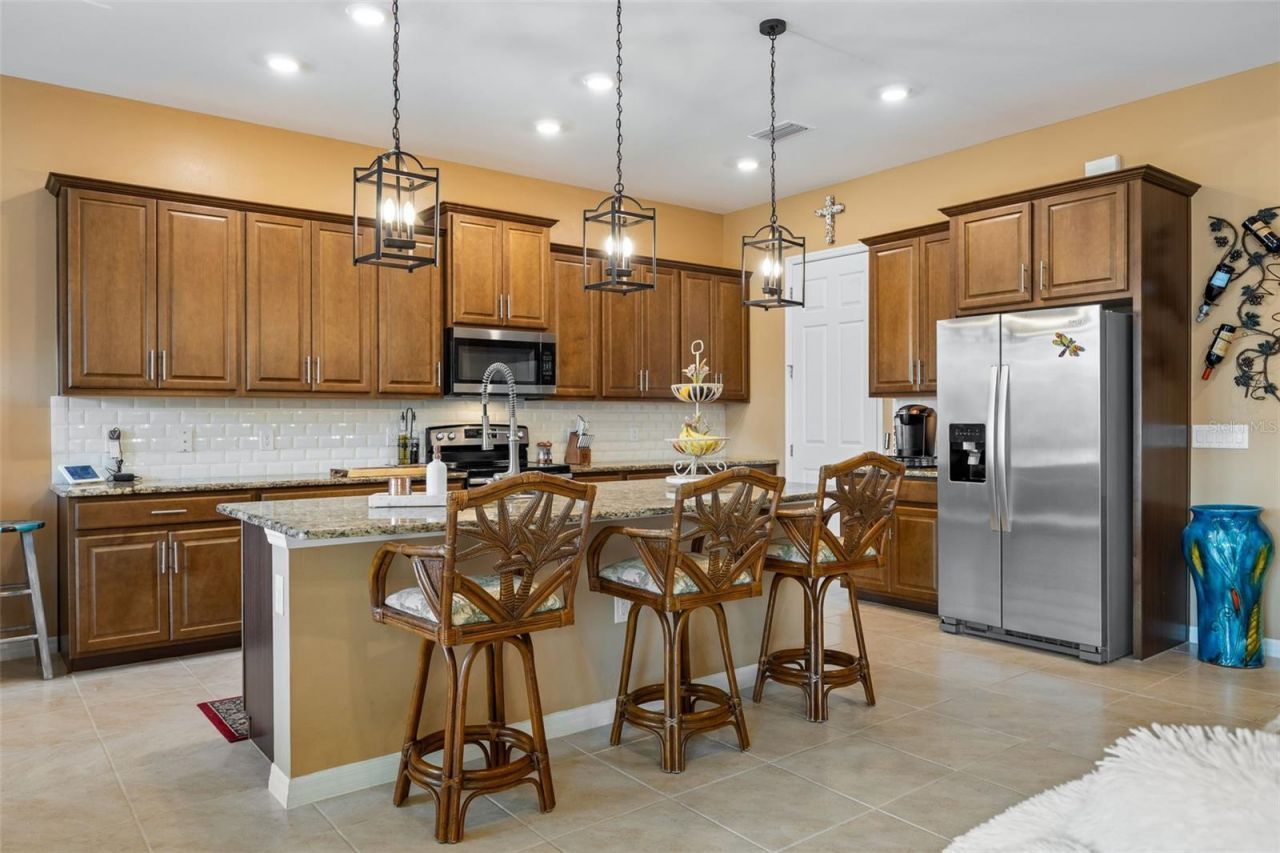 3286 Baravaldo Circle, Cape Coral, FL 33909 Photo