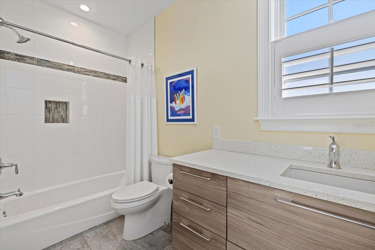 5246 Avenida Del Mare, Sarasota, FL 34242 Photo