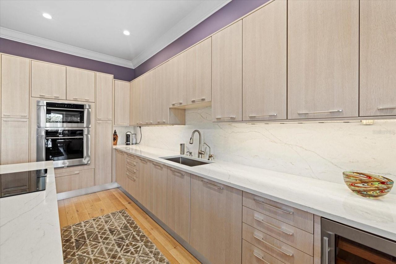 5246 Avenida Del Mare, Sarasota, FL 34242 Photo