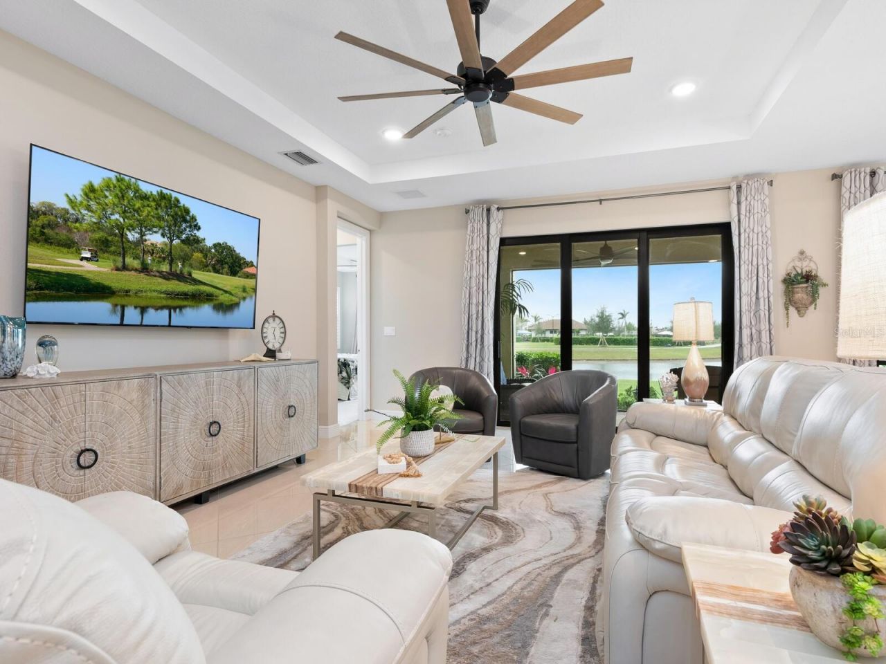 4925 Surfside Circle, Bradenton, FL 34211 Photo