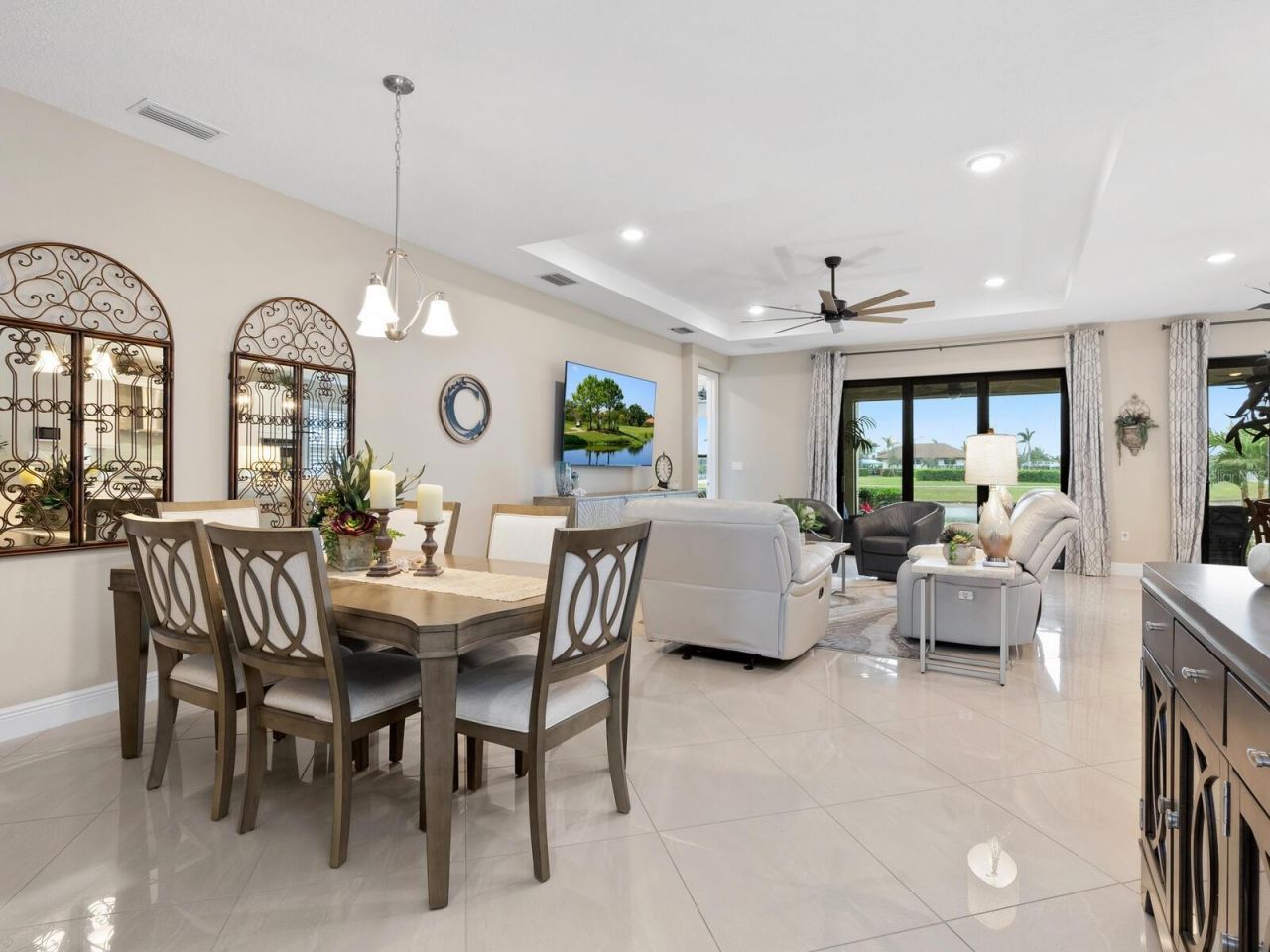 4925 Surfside Circle, Bradenton, FL 34211 Photo