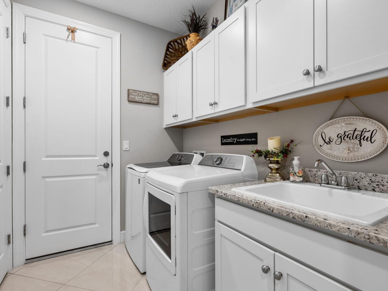 4925 Surfside Circle, Bradenton, FL 34211 Photo
