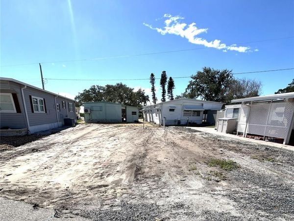 6920 W BAYOU LANE, BRADENTON, FL 34207