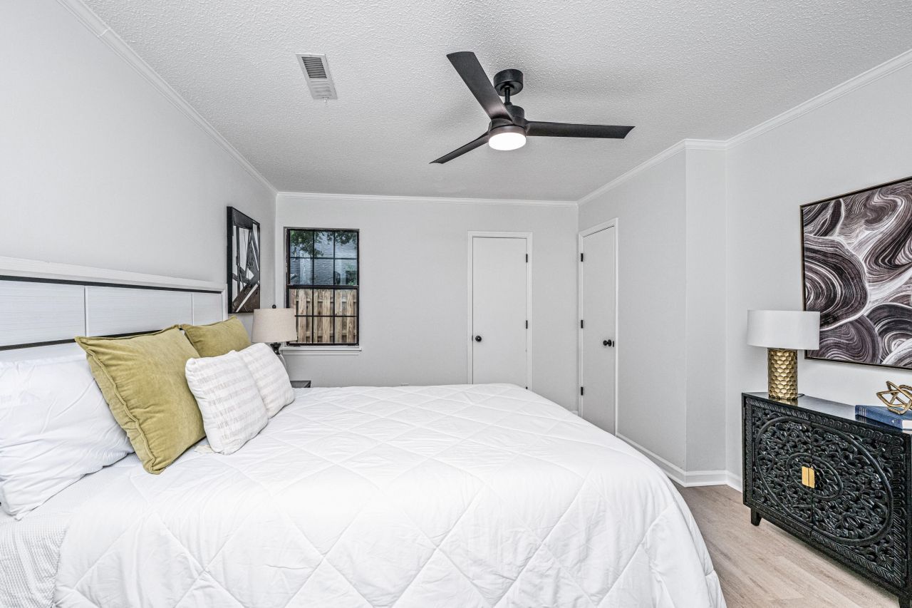 8201 Timberidge Court Photo 16