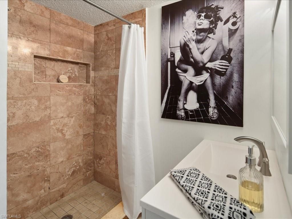 9395 Pennsylvania Ave, Unit 20, Bonita Springs, FL 34135 Photo