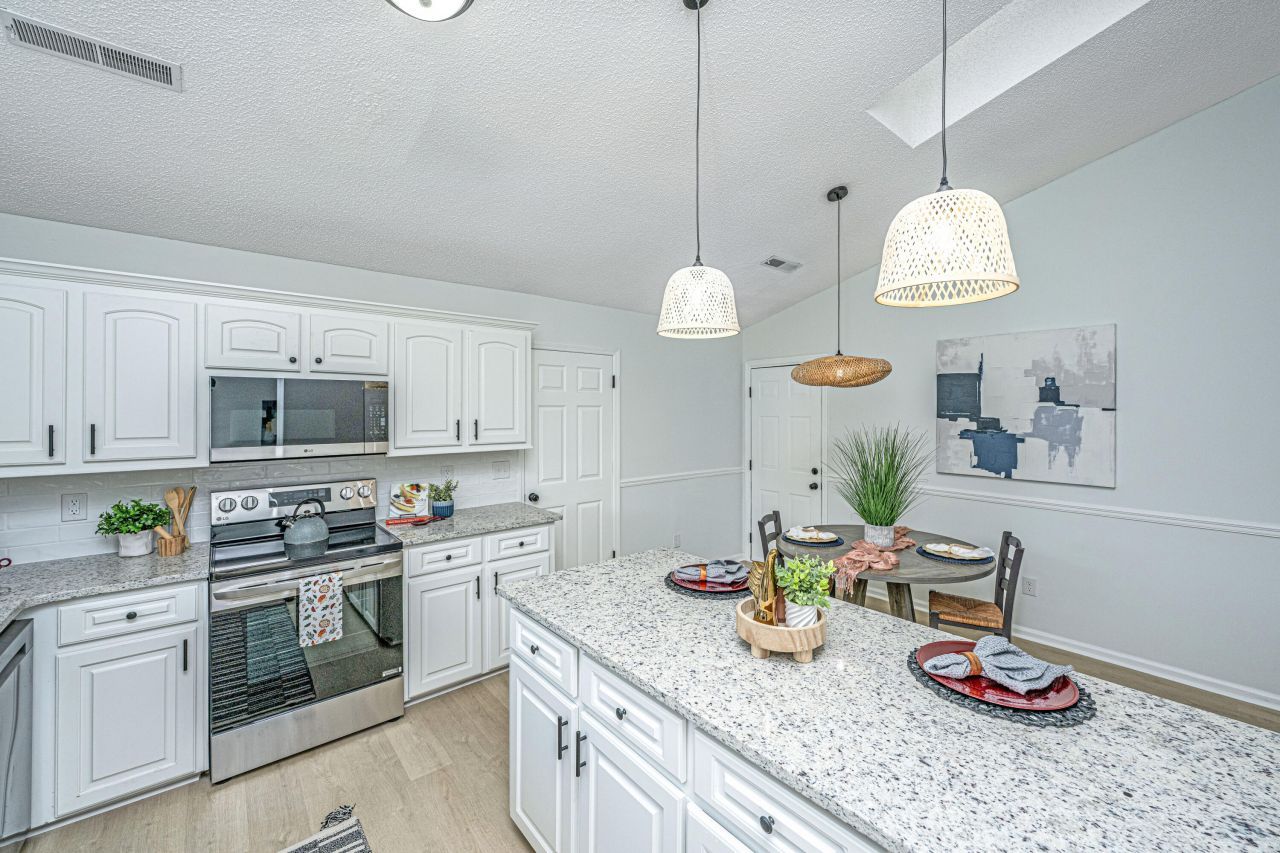 8248 Timberidge Court Photo 15