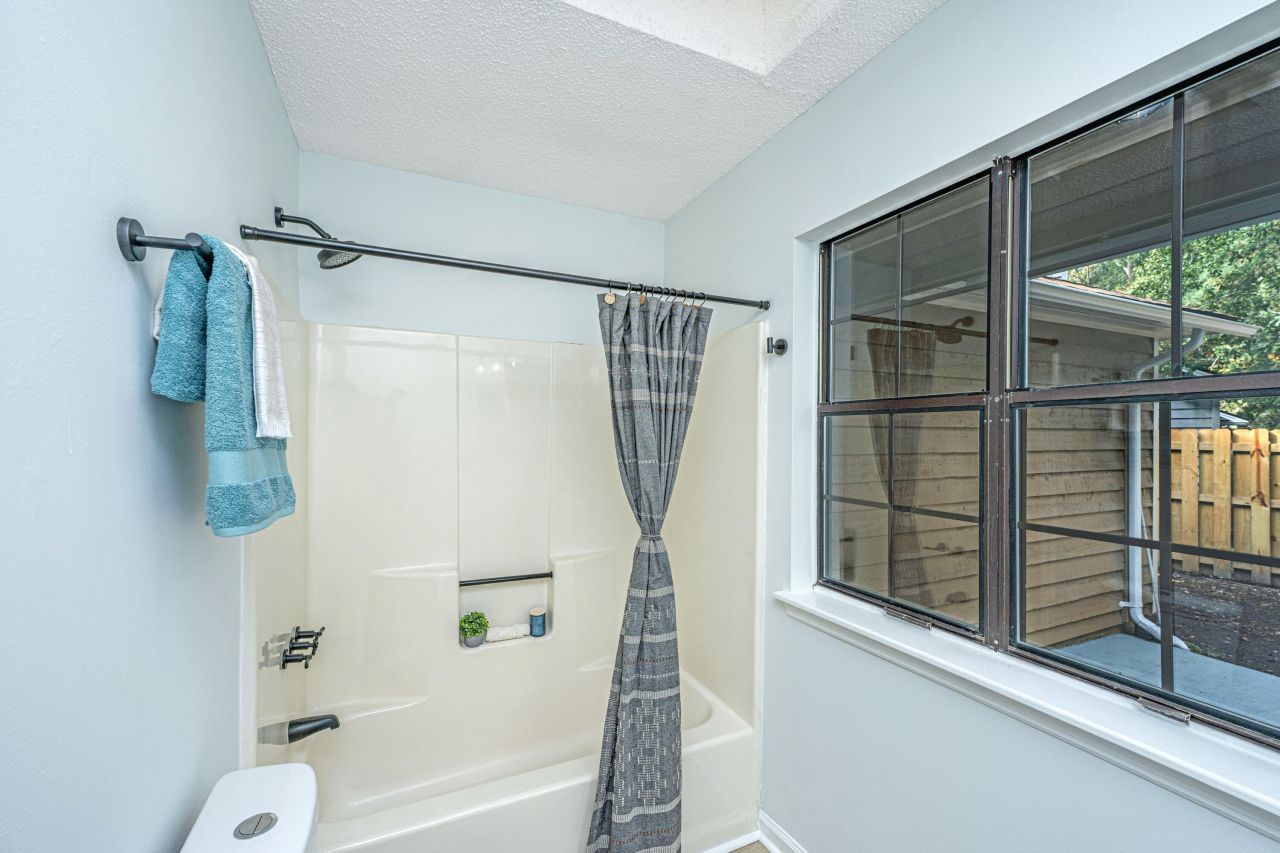 8248 Timberidge Court Photo 28