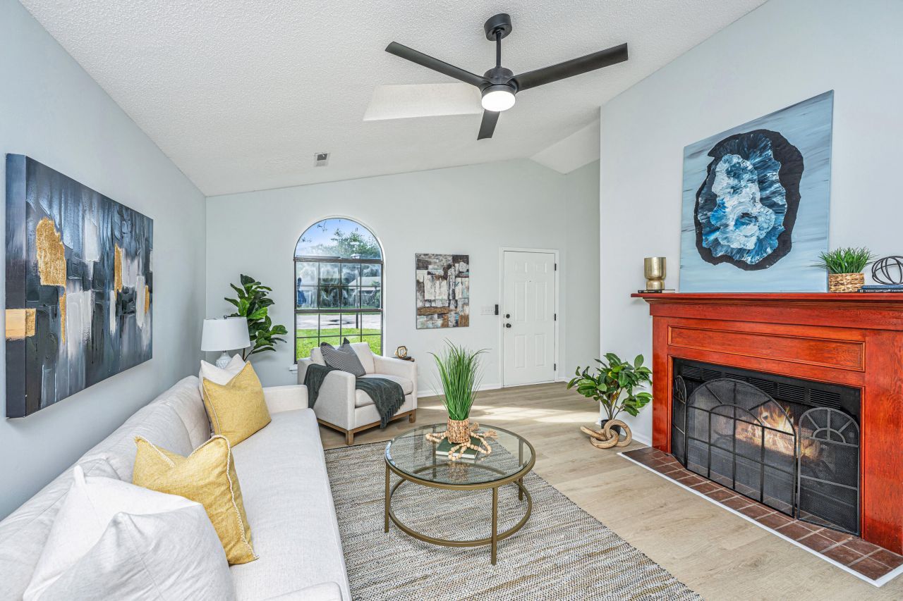 8248 Timberidge Court Photo 7