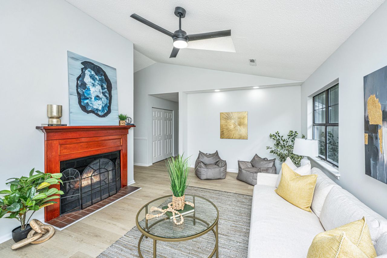 8248 Timberidge Court Photo 8