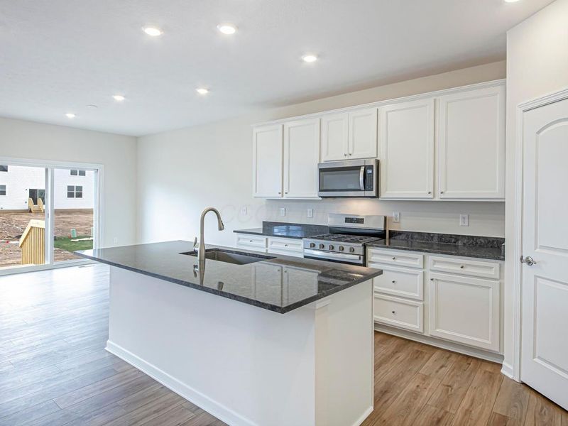 1291 Webb Drive, Unit Lot 90, Lockbourne, OH 43137 Photo 2