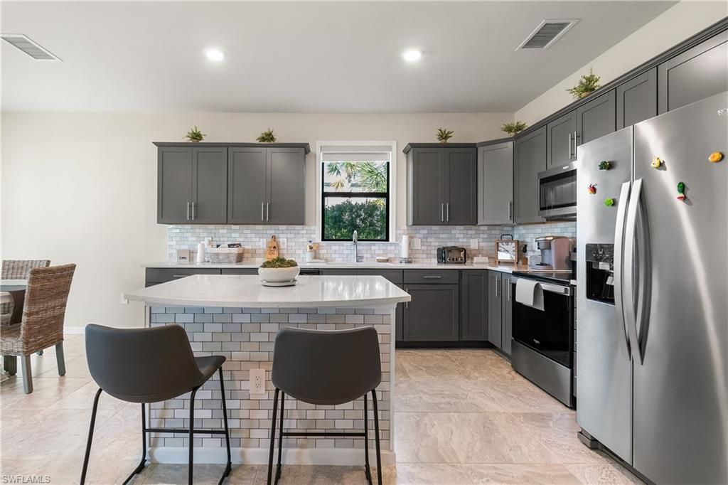 16221 Bacopa Dr, Alva, FL 33920 Photo