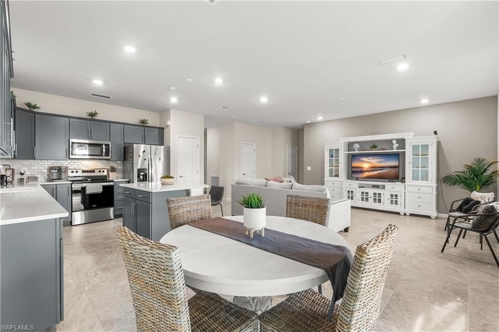 16221 Bacopa Dr, Alva, FL 33920 Photo