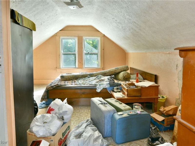 227 Maplewood Avenue, Struthers, OH 44471 Photo 42