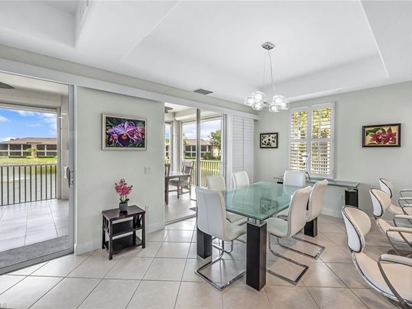 510 Avellino Isles CIR, Unit 2-202, NAPLES, FL 34119