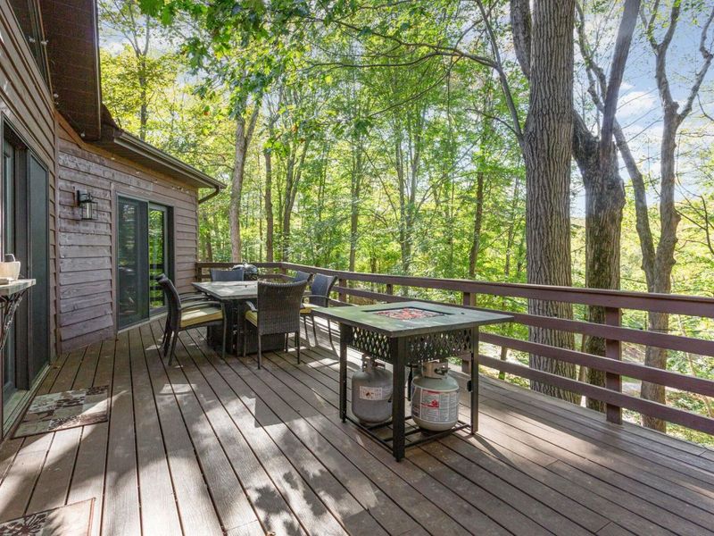 201 Apache Lane, Hideaway Hills, OH 43107 Photo 19