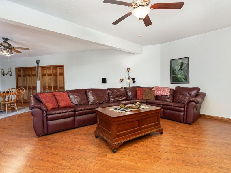 201 Apache Lane, Hideaway Hills, OH 43107 Photo 33