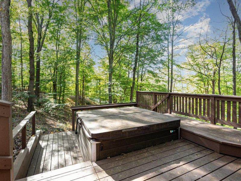 201 Apache Lane, Hideaway Hills, OH 43107 Photo 35