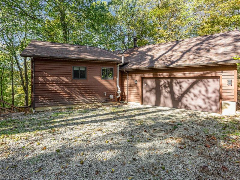 201 Apache Lane, Hideaway Hills, OH 43107 Photo 38