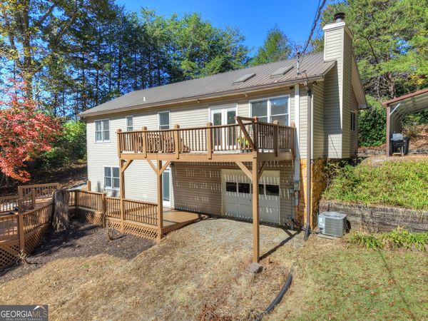 300 Harris Drive, Blue Ridge, GA 30513