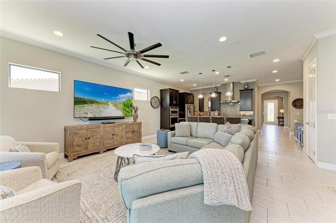 10215 Marbella Drive, Bradenton, FL 34211 Photo