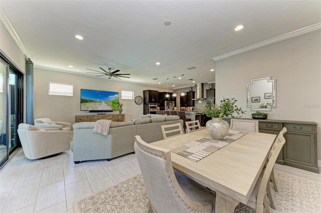 10215 Marbella Drive, Bradenton, FL 34211 Photo