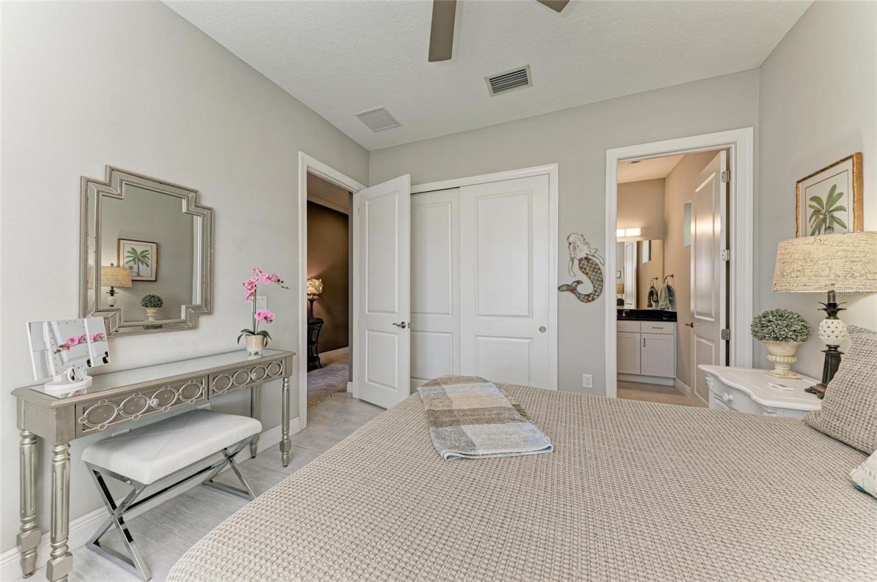 10215 Marbella Drive, Bradenton, FL 34211 Photo