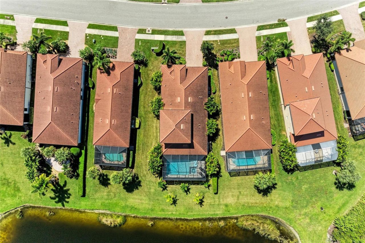 10215 Marbella Drive, Bradenton, FL 34211 Photo