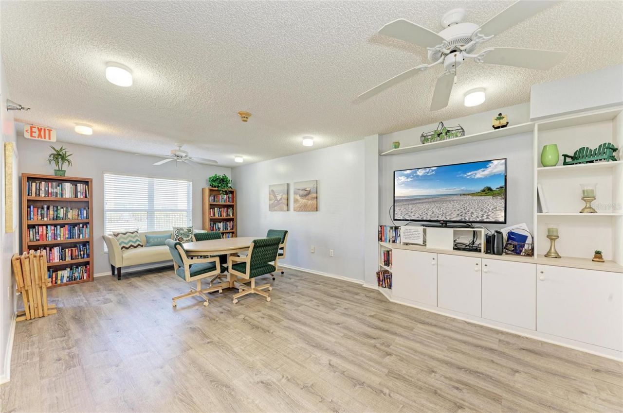 4040 Ironwood Circle, Unit 401F, Bradenton, FL 34209 Photo