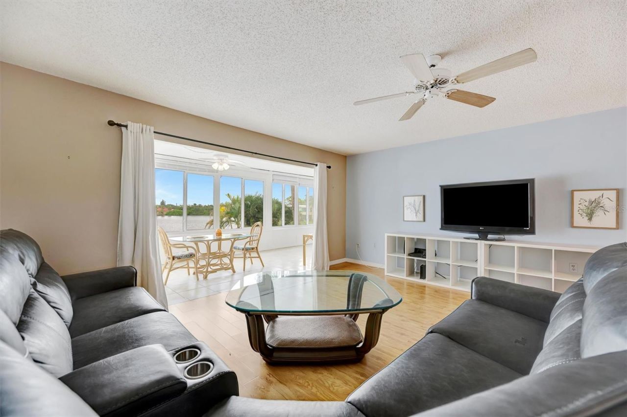 119 Tidewater Drive, Bradenton, FL 34210 Photo