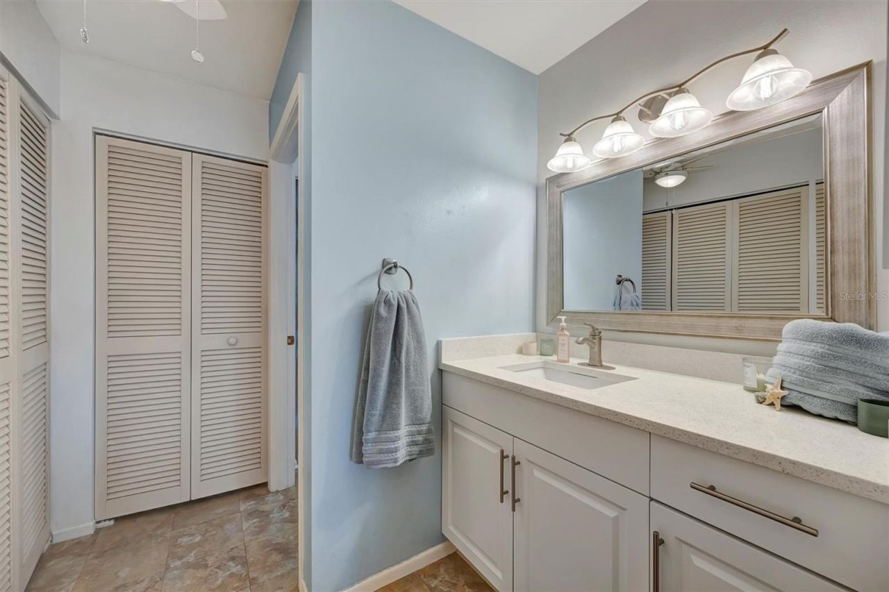 119 Tidewater Drive, Bradenton, FL 34210 Photo