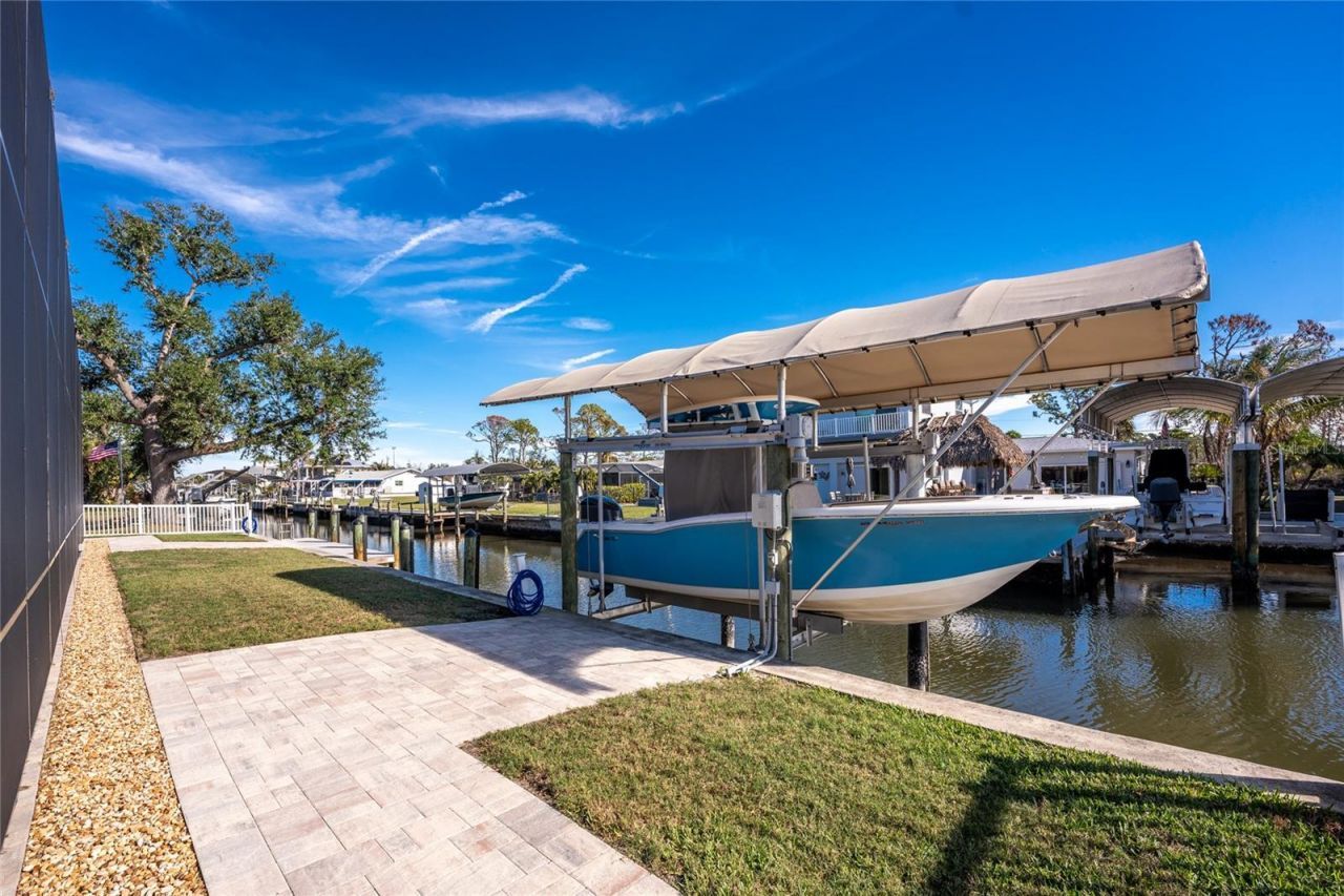 9240 Pine Cove Drive, Englewood, FL 34224 Photo