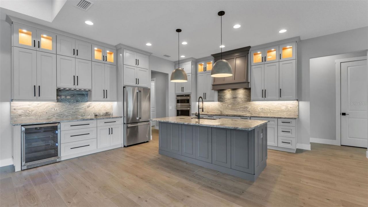 5039 Cliffside Drive, Lakeland, FL 33812 Photo